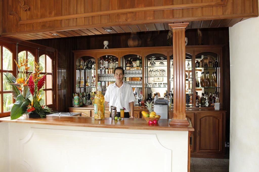 Hotel Le Domaine Des Pierres à Saint Pierre Extérieur photo